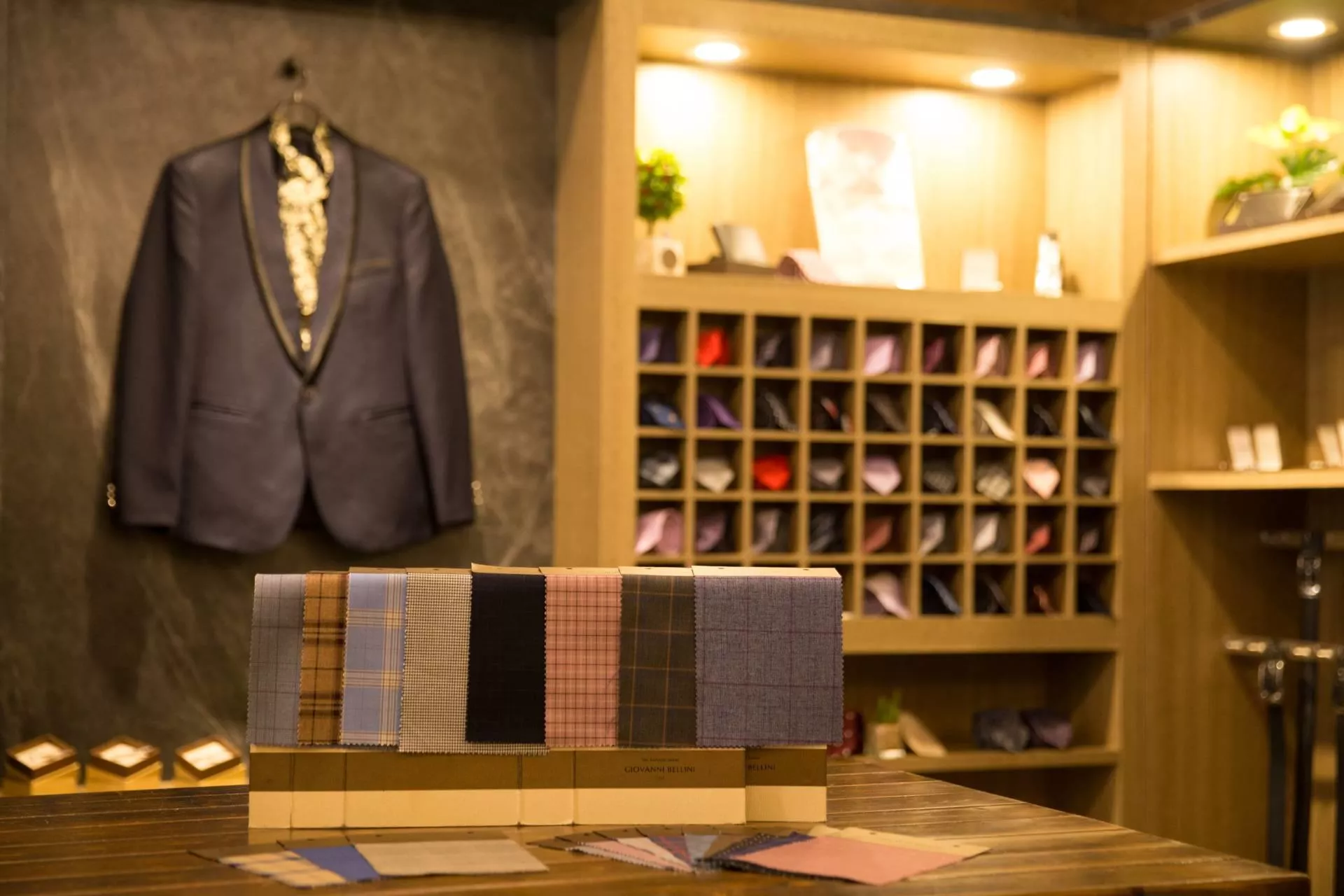 【店面實景】-拓元西服(30).JPG-店面實景